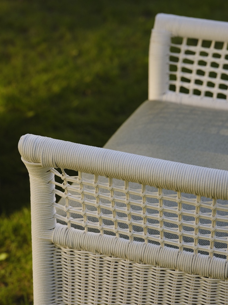 ESCALA SILLÓN COMEDOR