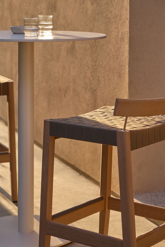 KUBIK TABURETE - IMAGEN 2