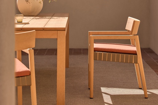 KUBIK DINING ARMCHAIR